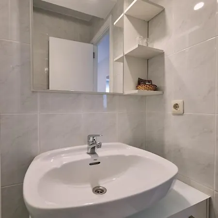 De Julia Apartmán *