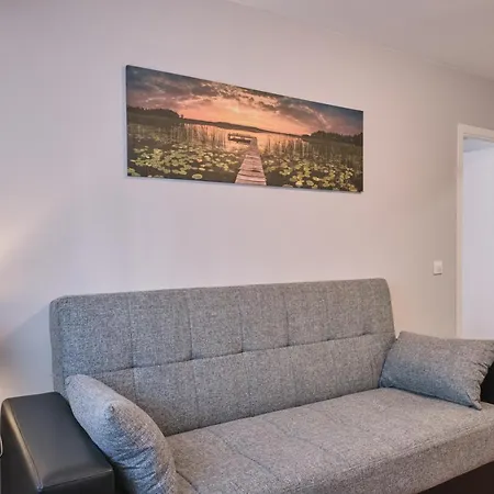 De Julia * סנטיאגו דה קומפוסטלה