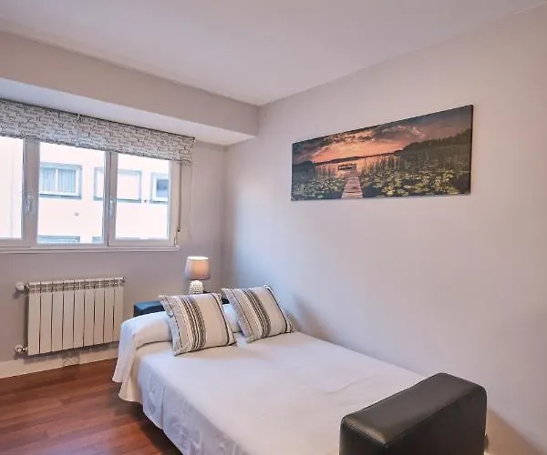 De Julia Сантьяго-де-Компостела